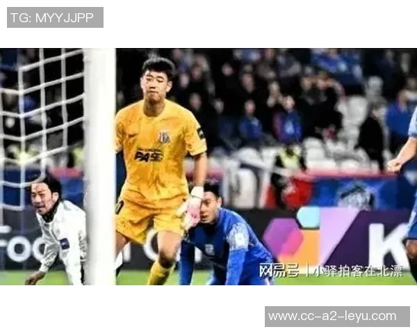 申花主场遭神户胜利船逆袭路易斯错失良机阿苏埃远射击中横梁